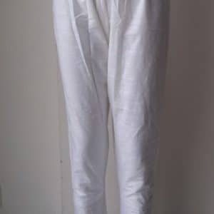 Embroided Capri-white