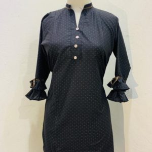 New Arrival lawn Kurties